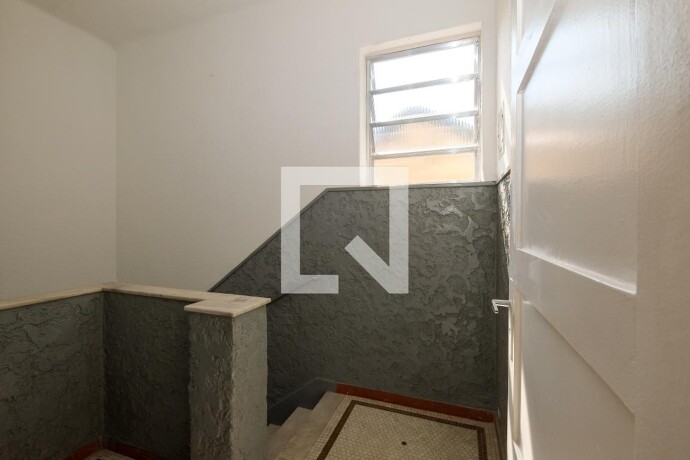 condominio-em-rua-itapoan-46-benfica-rio-de-janeiro-alugue-ou-compre-quintoandar-big-0