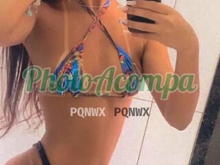 Ana Julia linda morena toda fogosa e com sexo quente Com l 