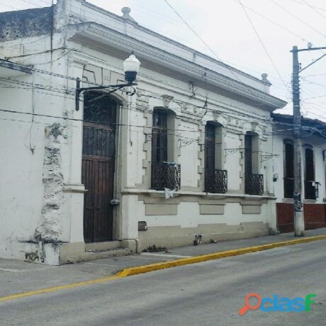 bonita-casa-en-remate-952-m2-terreno-351-de-const-centrico-en-jalapa-veracruz-en-xalapa-clasf-casa-y-jardin-big-0