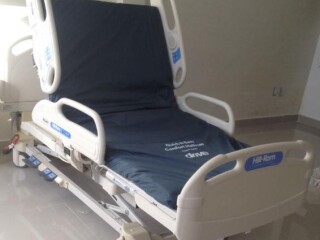 Cama de hospital de cuidados intensivos versacare hill rom en Culiacán | Clasf imagen-y-sonido