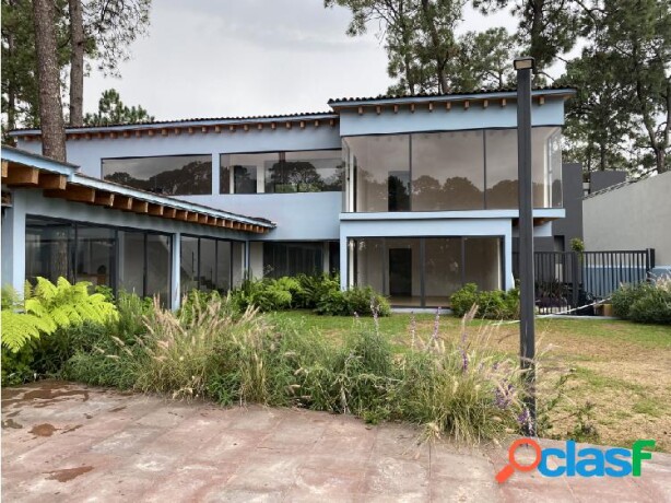 hermosa-casa-en-venta-en-bosques-del-lago-bolognia-en-cuautitlan-izcalli-clasf-inmobiliaria-big-1