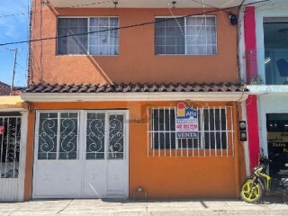 Casa en venta en col. bernardo cobos en Irapuato | Clasf inmobiliaria