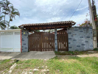 Casa de temporada em Maresias, São Sebastião São Paulo. Aconchegante casa em Maresias a um quarteirão da praia!! 🌴🌊