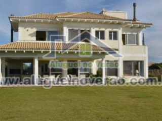 Casa de temporada em Praia da Lagoinha, Florianópolis Santa Catarina. Casas Praia da Lagoinha Florianópolis, Aluguel no Verão.