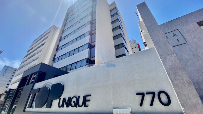 apartamento-em-ponta-verde-maceio-para-aluguel-de-temporada-126701-big-0